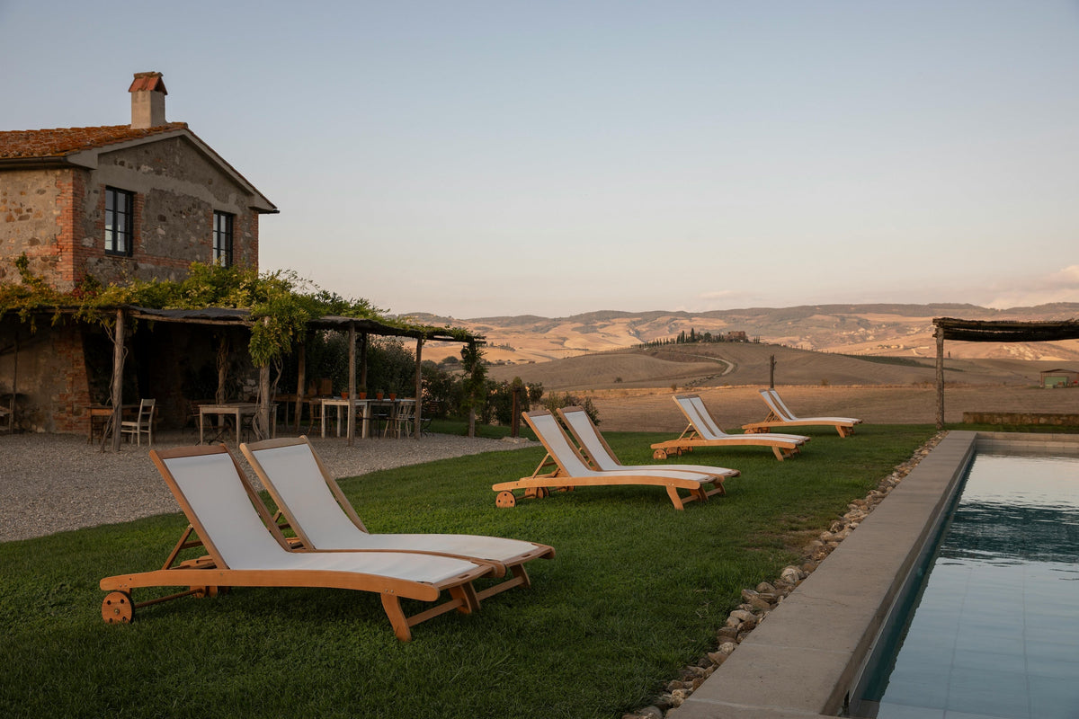 Summer Looks Good On You: 3 Raydin Favorites to Refresh Your Space
